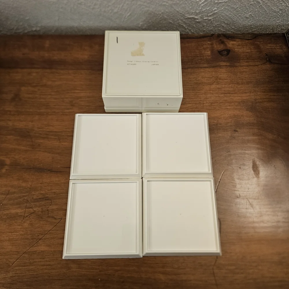 Otagiri Lacquerware Coaster Set Of 4 Square Box Bird Sitting on Wreath Christmas